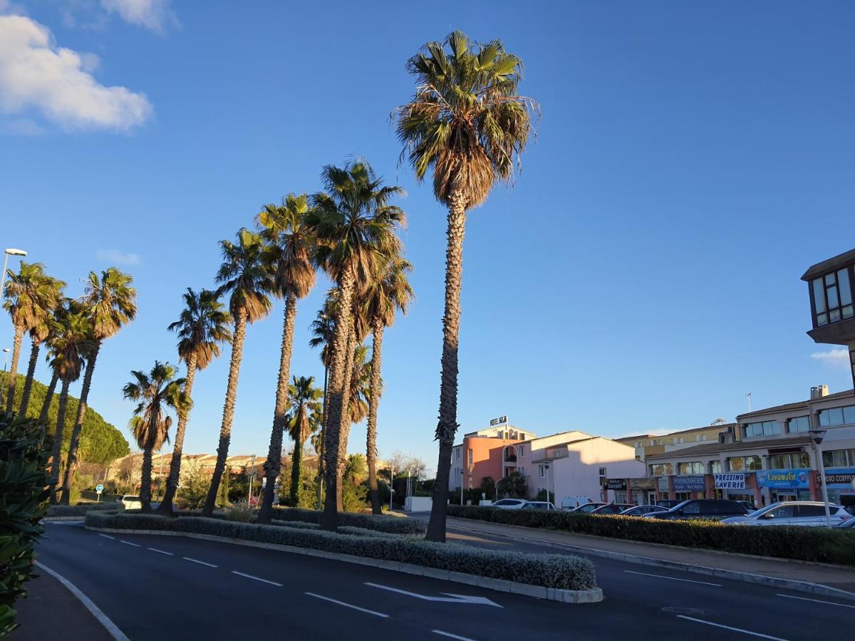 Studio 16 Le Cap D'Agde Avec Parking Prive Proche Du Centre Экстерьер фото